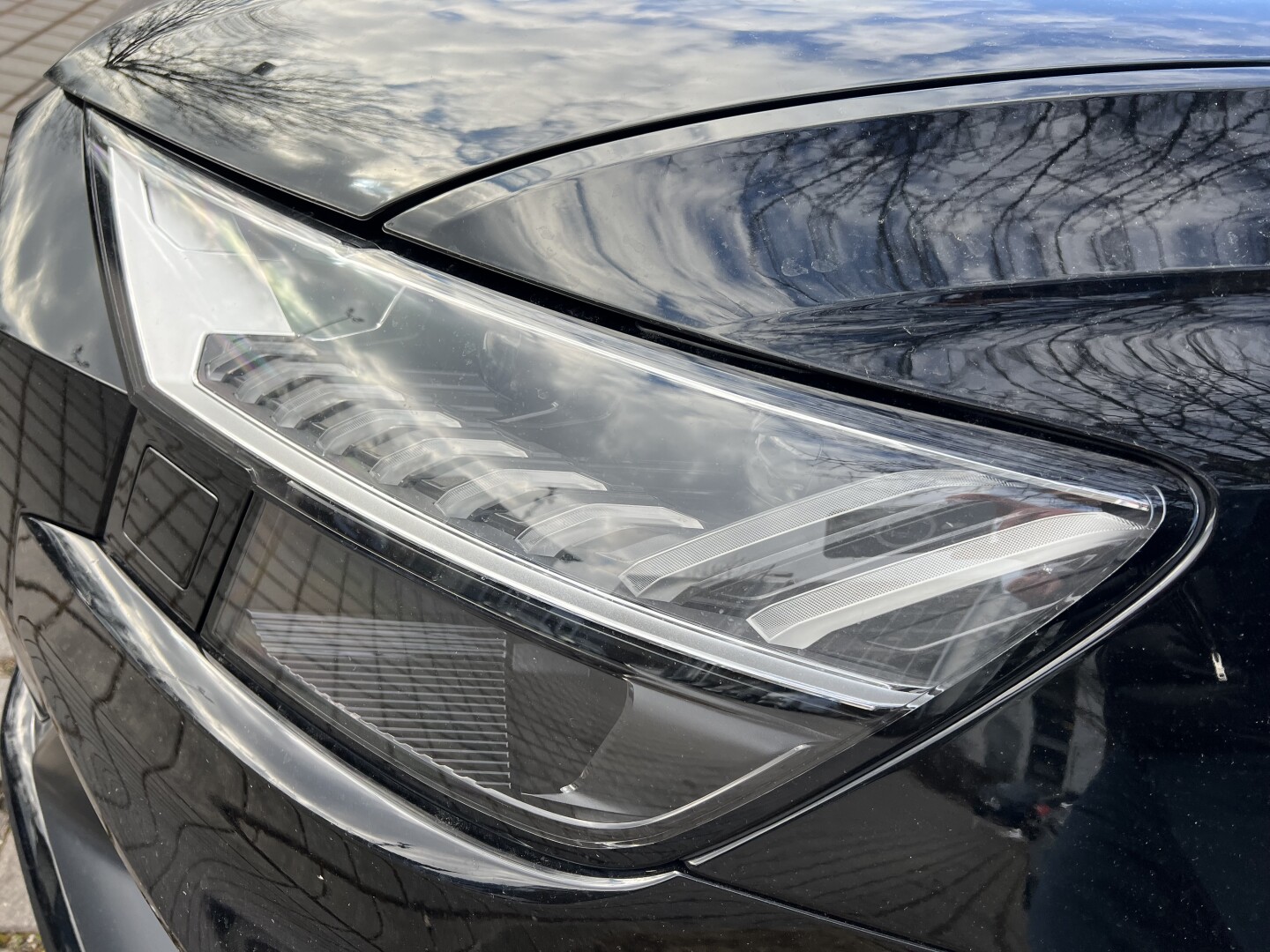 Audi Q8 Quattro 50TDI S-Line Black-Paket Matrix Из Германии (130607)