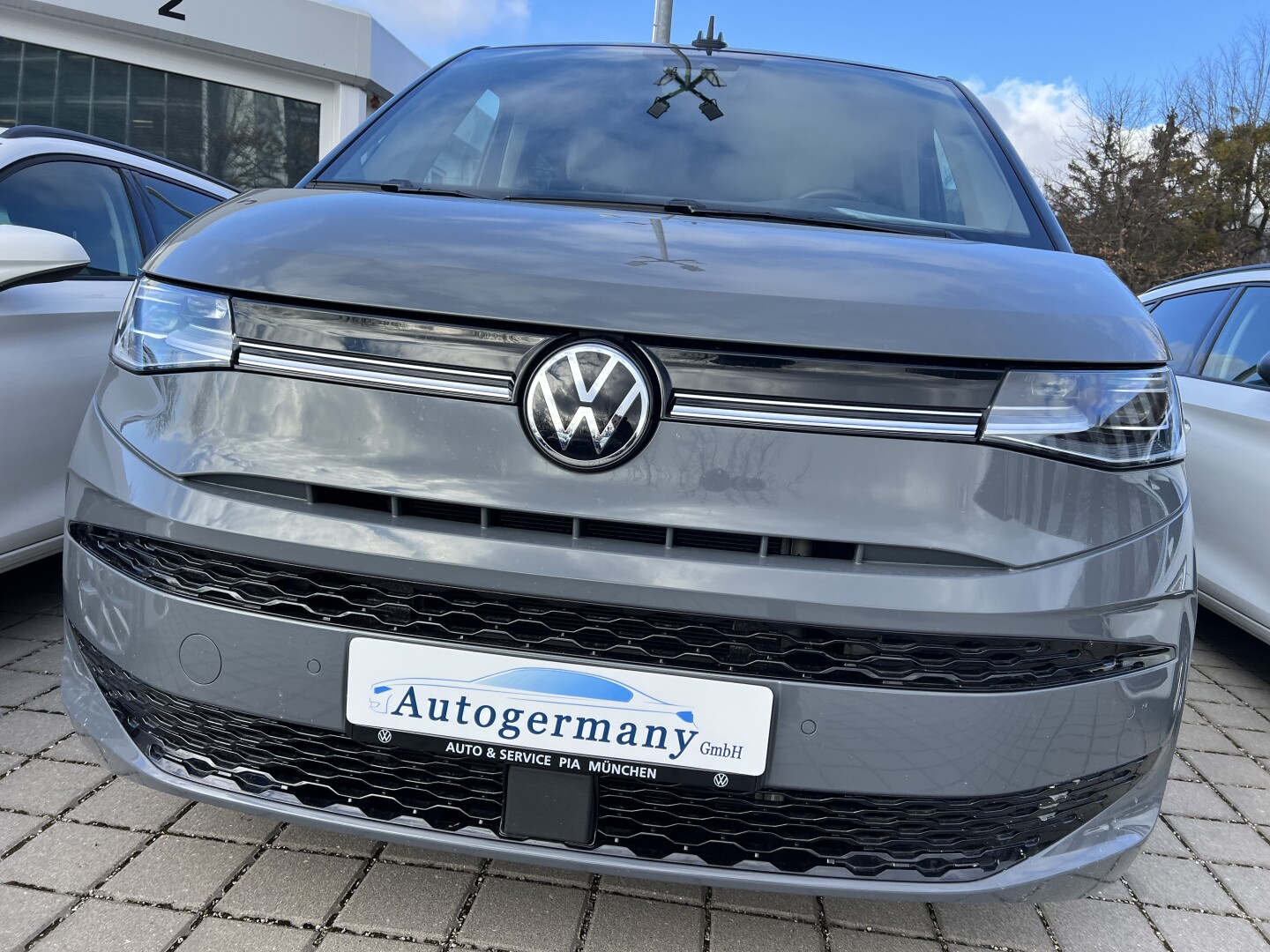 VW Multivan 2.0 TDI Lang DSG Edition LED Из Германии (130628)