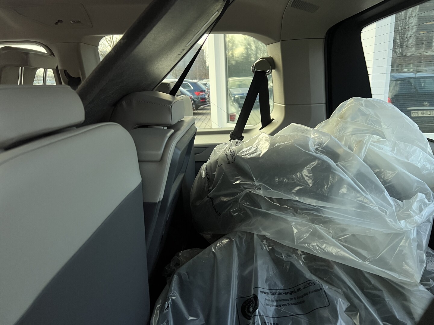 VW Multivan 2.0 TDI Lang DSG Edition LED Из Германии (130637)