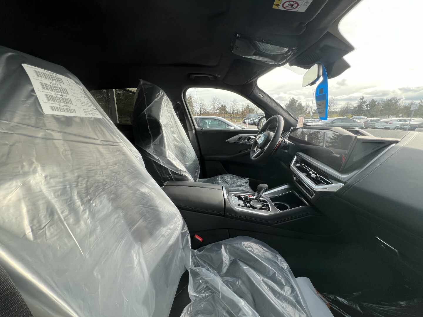 BMW XM 4.4  Plug-in-Hybrid 653PS B&W Black-Paket  З Німеччини (130650)