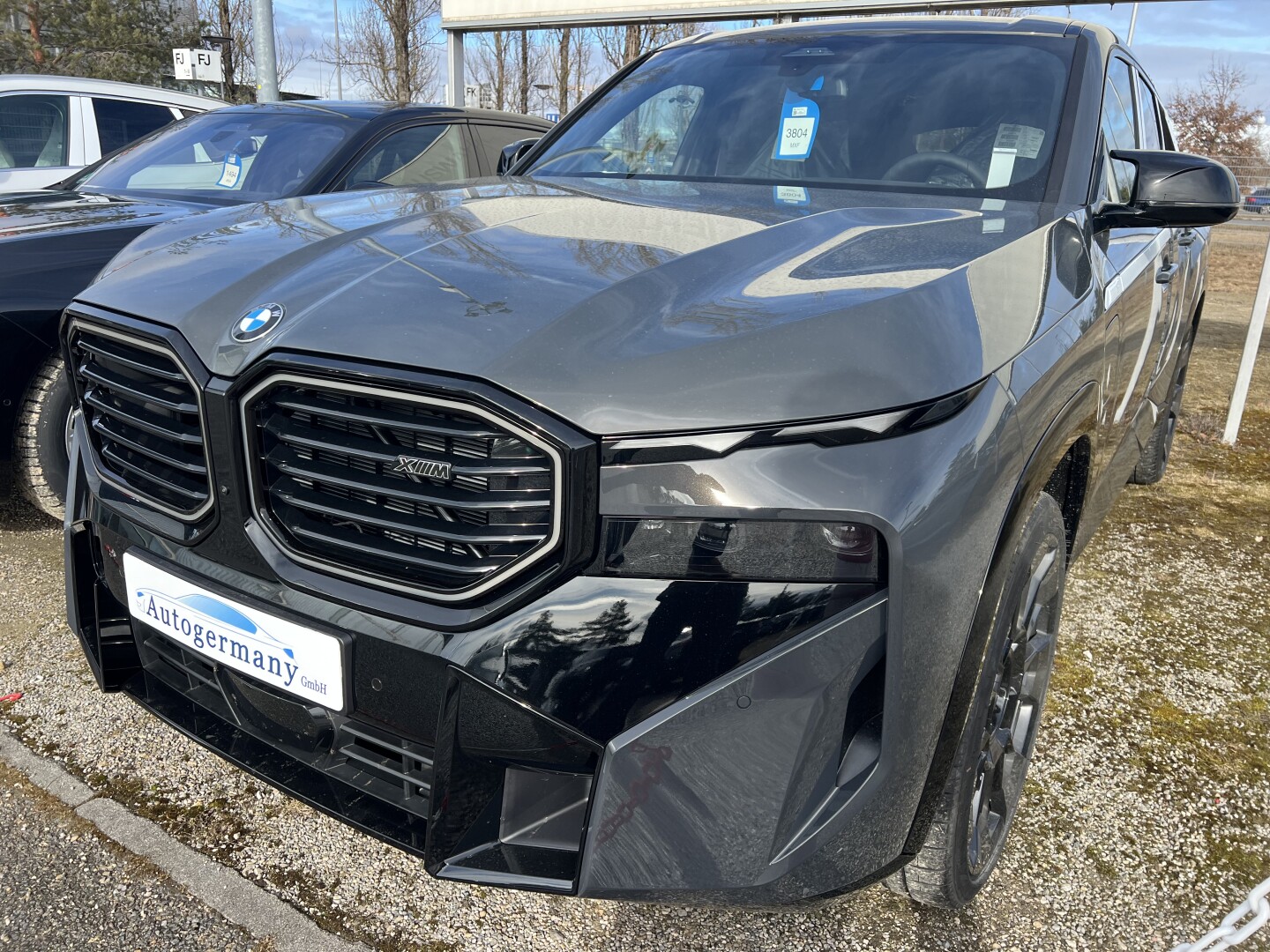 BMW XM 4.4  Plug-in-Hybrid 653PS B&W Black-Paket  З Німеччини (130645)