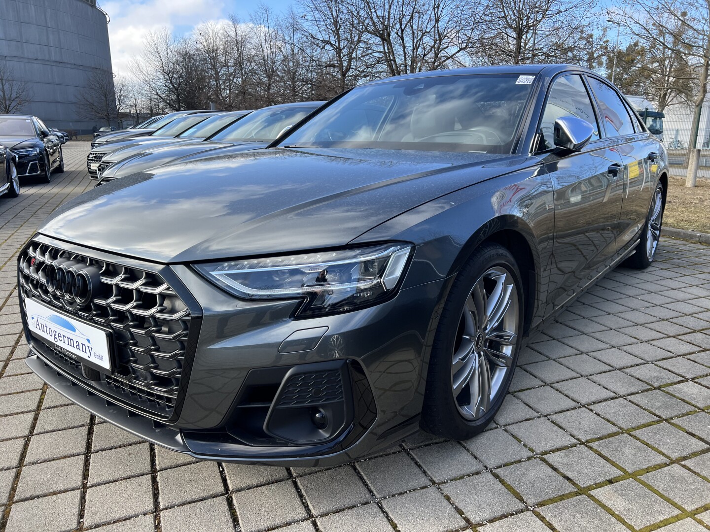 Audi S8 4.0TFSI 571PS Quattro Matrix B&O Black-Paket З Німеччини (130685)