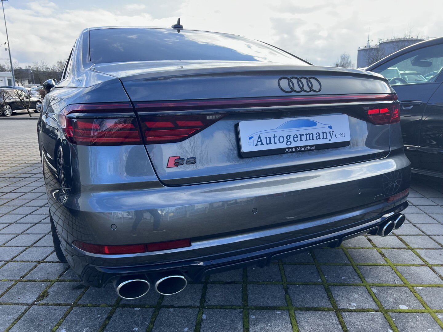 Audi S8 4.0TFSI 571PS Quattro Matrix B&O Black-Paket З Німеччини (130674)