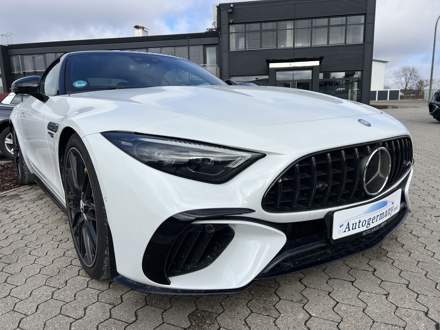 Mercedes-Benz SL 63 AMG 4Matic+ Cabrio З Німеччини (130704)