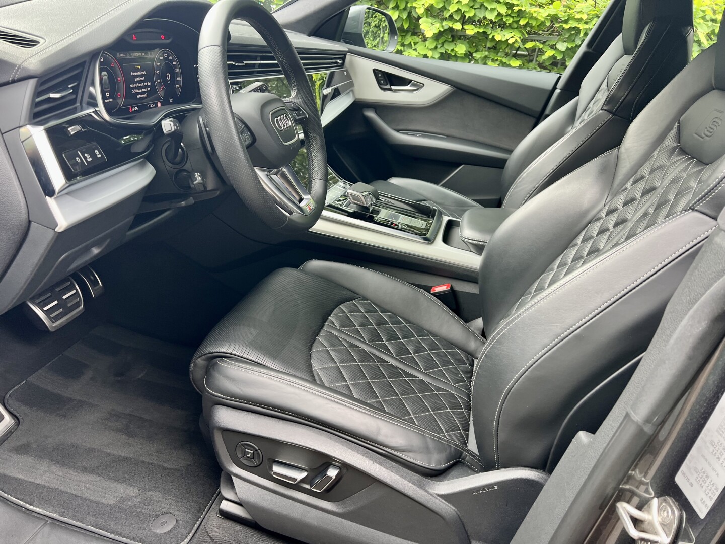 Audi Q8 50TDI S-Line Sport-Plus Matrix Soft-Close  З Німеччини (130949)