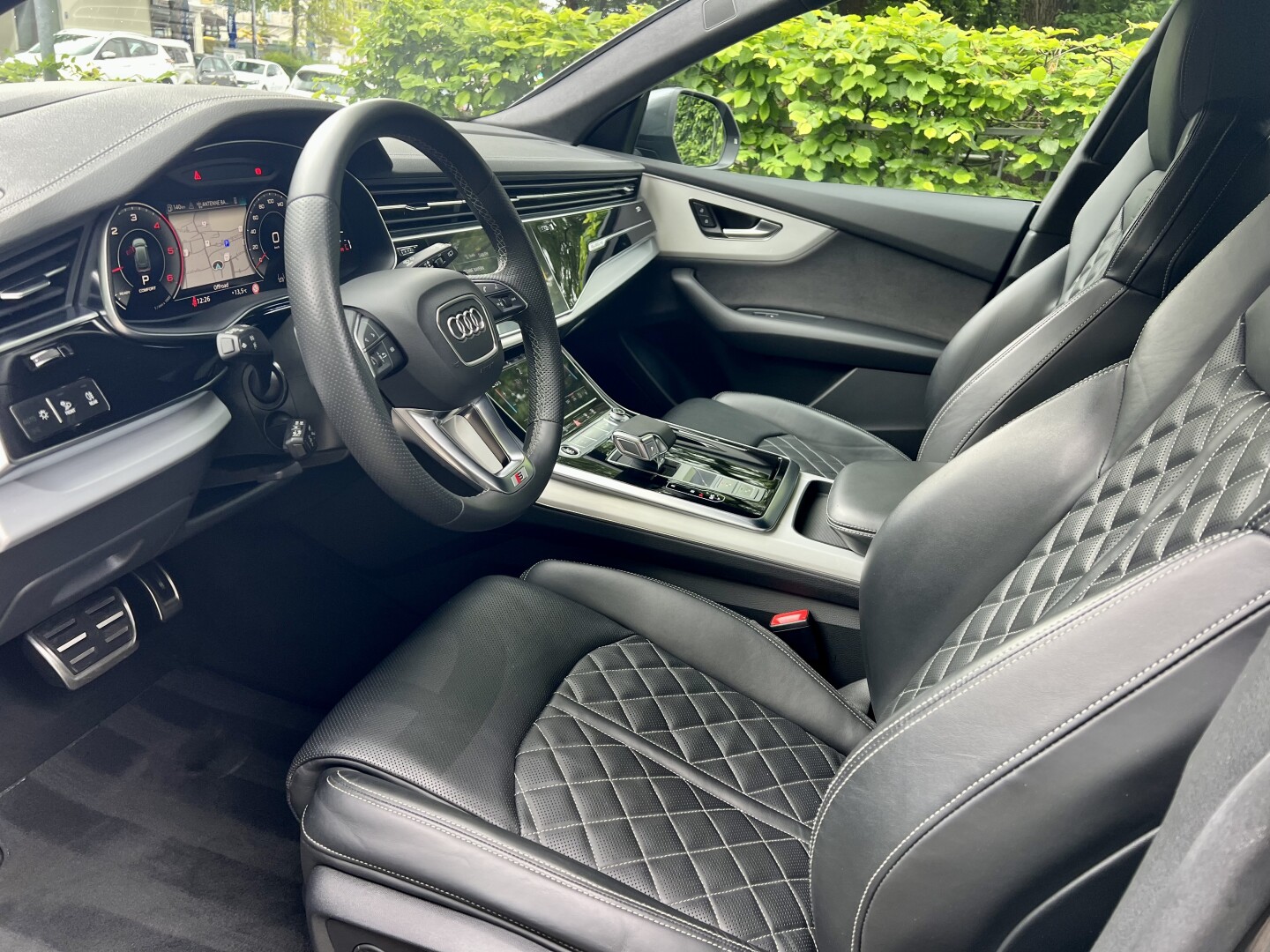 Audi Q8 50TDI S-Line Sport-Plus Matrix Soft-Close  З Німеччини (130954)