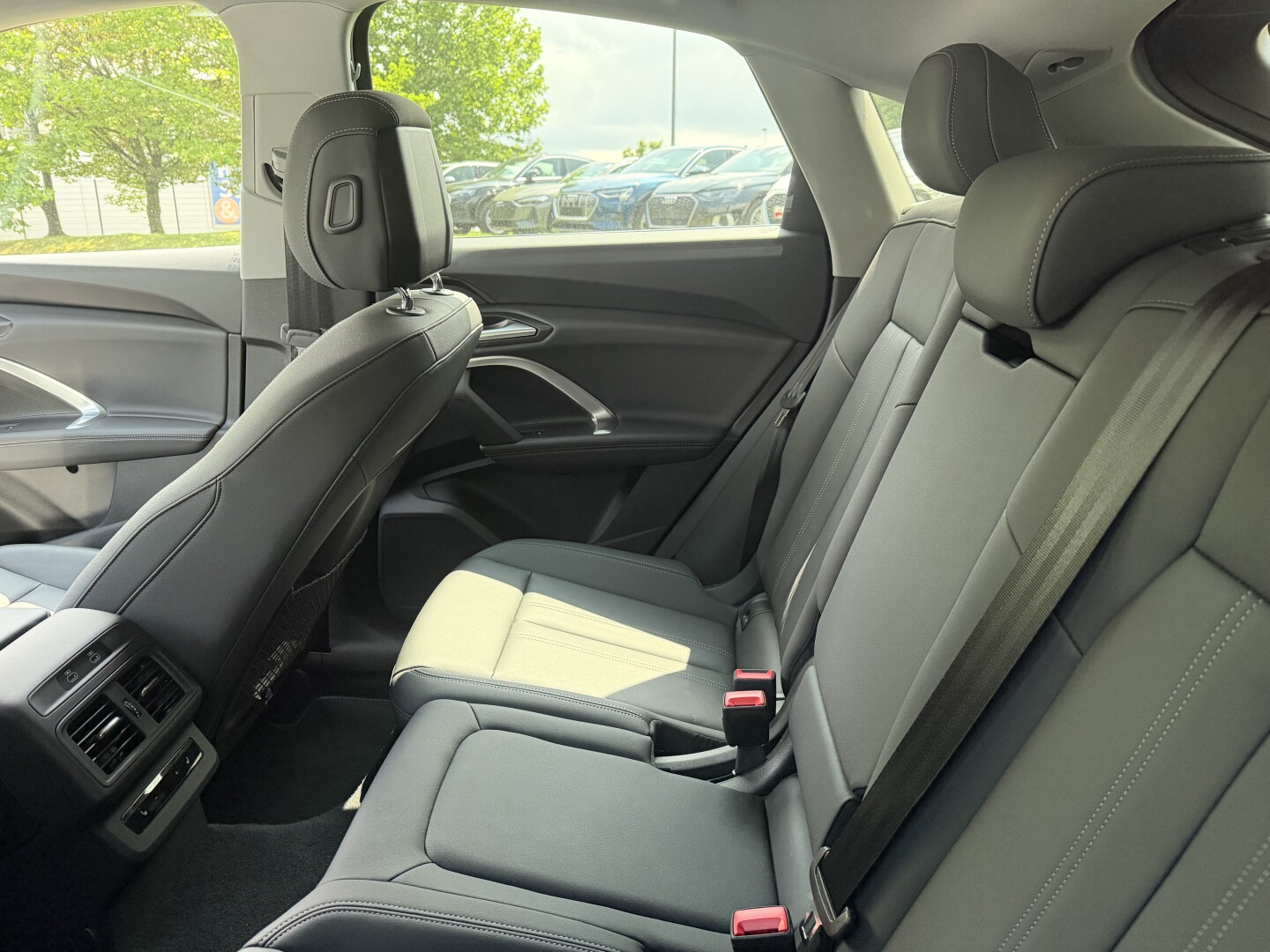 Audi Q5 Sportback 2.0 TDI S-Line Individual З Німеччини (131053)