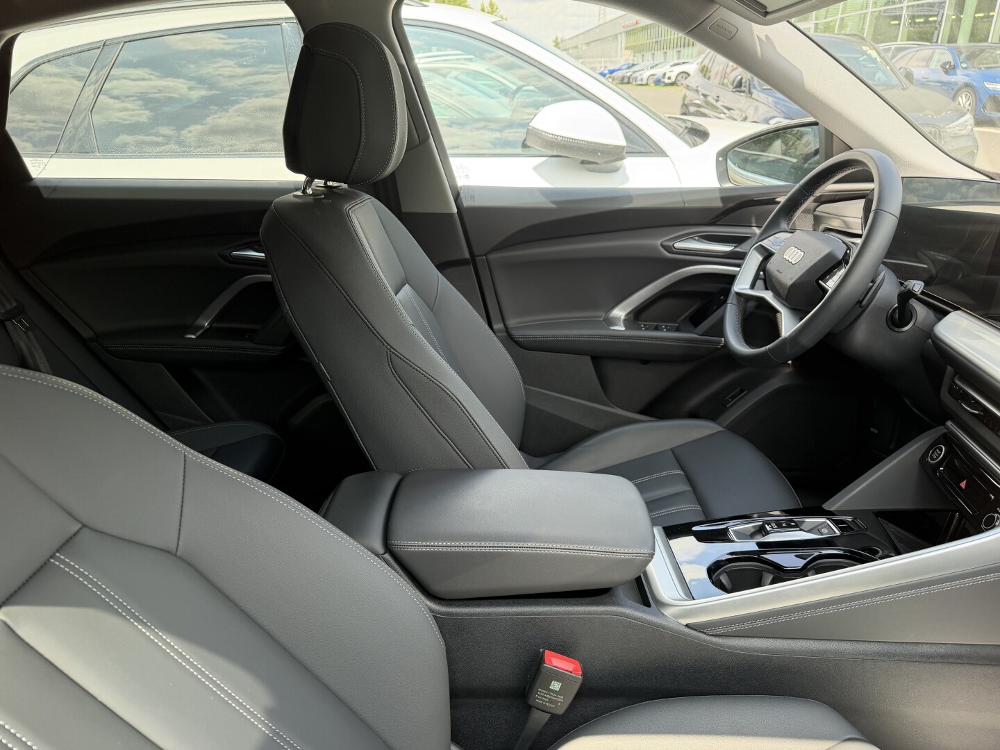 Audi Q5 Sportback 2.0 TDI S-Line Individual З Німеччини (131046)