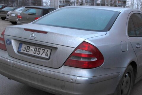 В Україні почали конфісковувати авто на іноземній реєстрації