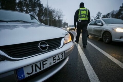 ГФС и таможенные органы Литвы начали совместное расследование относительно законности пребывания в Украине автомобилей с литовской регистрацией.