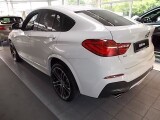 BMW X4  | 8583