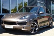 Porsche Cayenne | 8760