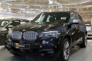 BMW X5  | 9648