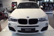 BMW X4  | 10728