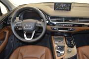 Audi Q7 | 16082