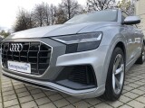 Audi Q8 | 22562