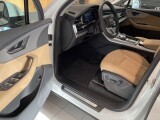Audi Q7 | 26230