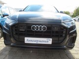Audi Q8 | 35605