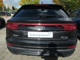 Audi Q8 | 35598