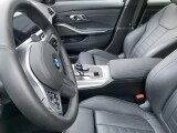 BMW  3-серии | 37010