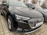Audi e-tron | 38077
