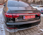 Audi A8  | 39017