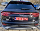 Audi Q8 | 42892
