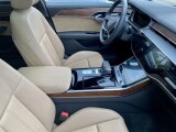Audi A8  | 43403