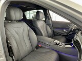 Mercedes-Benz Maybach  | 48697