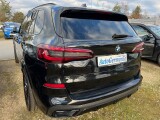 BMW X5  | 64217