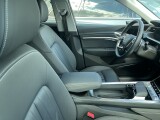 Audi e-tron | 71102