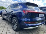 Audi e-tron | 71119