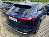 Audi e-tron | 71128