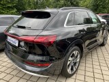 Audi e-tron | 71799