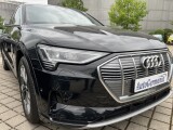 Audi e-tron | 71782