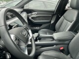 Audi e-tron | 71809