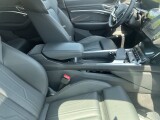 Audi e-tron | 72723
