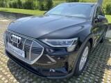 Audi e-tron | 72700