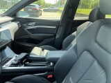 Audi e-tron | 72716