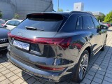 Audi e-tron | 74508