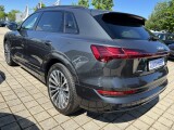 Audi e-tron | 74648