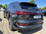 Audi e-tron | 74647