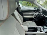Audi e-tron | 76002