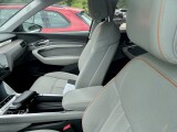 Audi e-tron | 76017