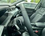 Audi e-tron | 76812