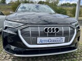 Audi e-tron | 76833