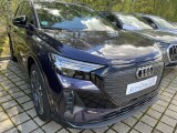 Audi Q4 | 77111
