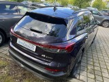 Audi Q4 | 77118