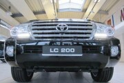 Toyota Land Cruiser 200 | 7443