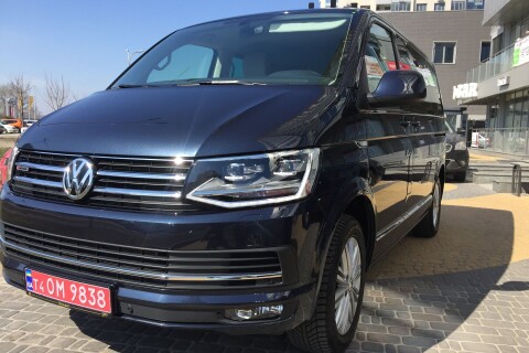 VW Multivan 2.0TDI (204PS) Highline 4Motion LED